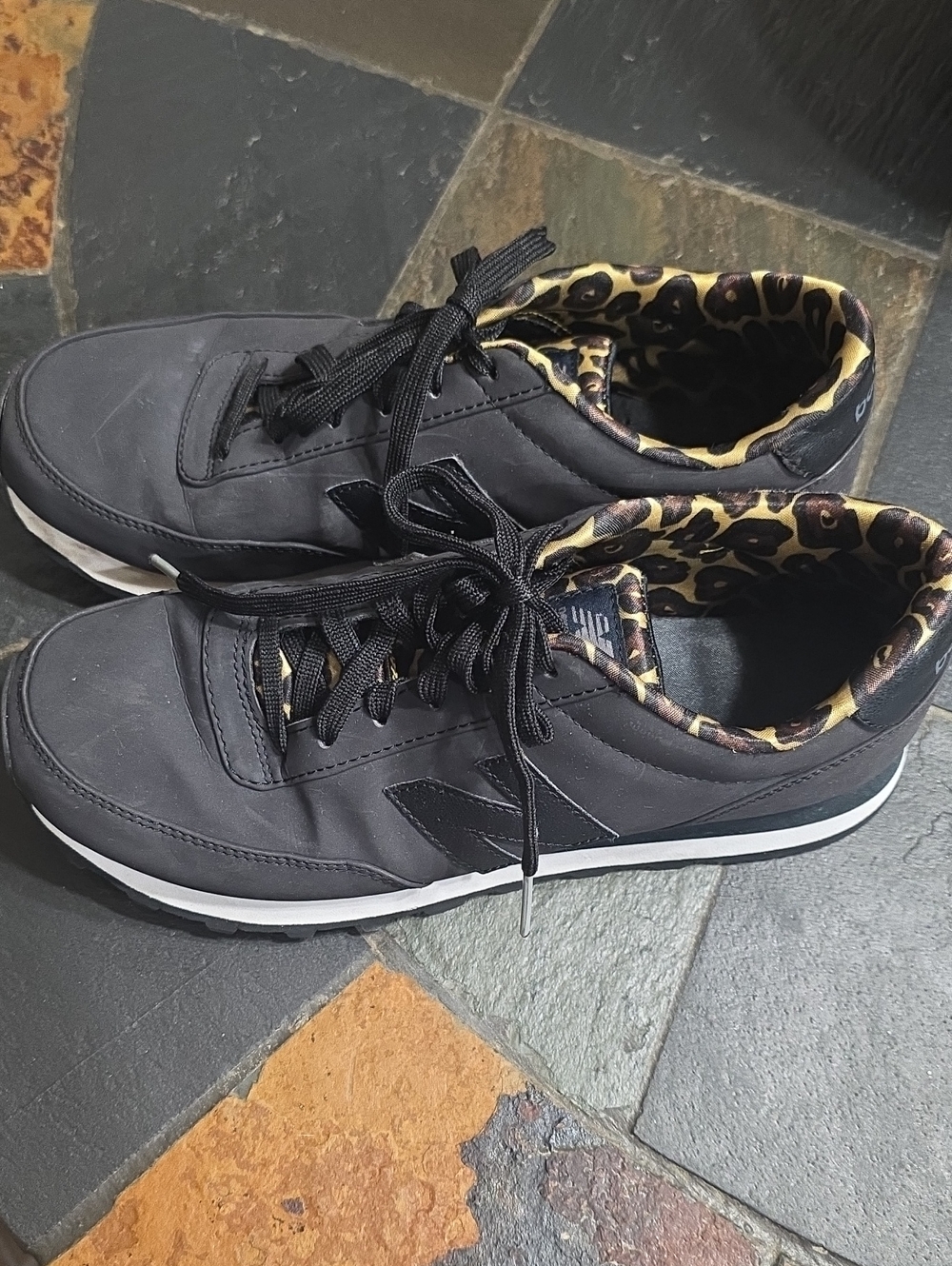 New Balance Women's Black 501 Casual Sneakers Size 8 Used